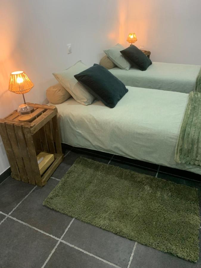 Aux Fines Bulles Gite Et Chambres D Hotes Neuve-Maison Luaran gambar