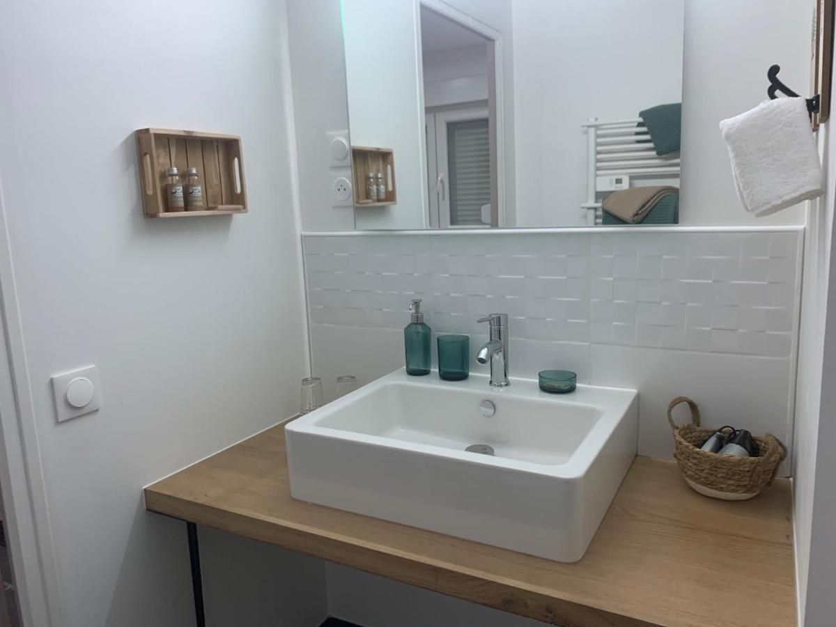 Aux Fines Bulles Gite Et Chambres D Hotes Neuve-Maison Luaran gambar