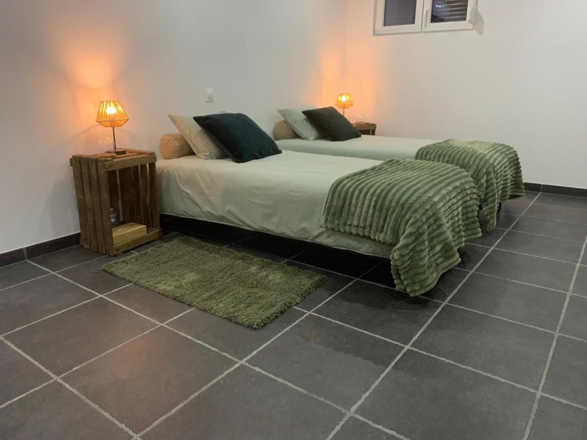 Aux Fines Bulles Gite Et Chambres D Hotes Neuve-Maison Luaran gambar