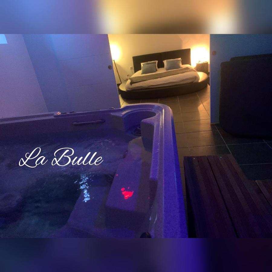 Aux Fines Bulles Gite Et Chambres D Hotes Neuve-Maison Luaran gambar