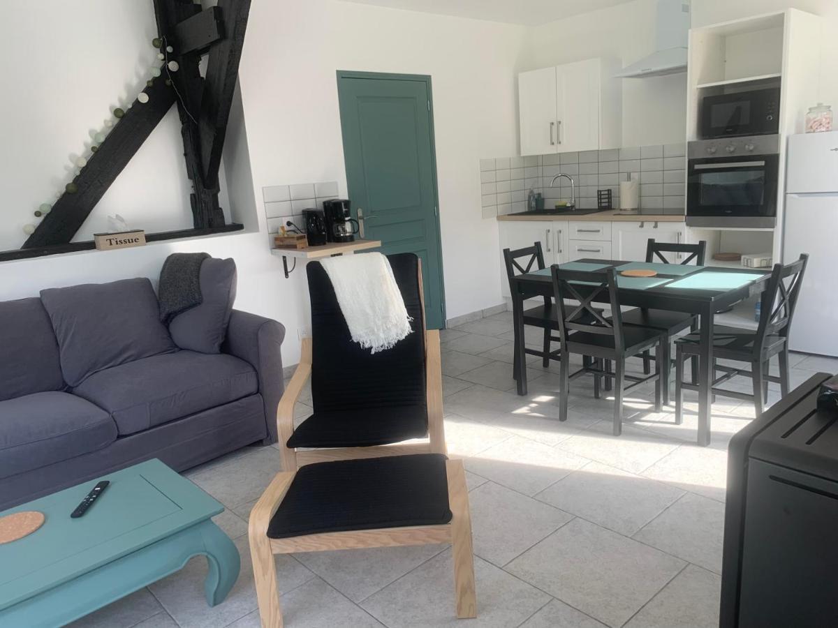 Aux Fines Bulles Gite Et Chambres D Hotes Neuve-Maison Luaran gambar