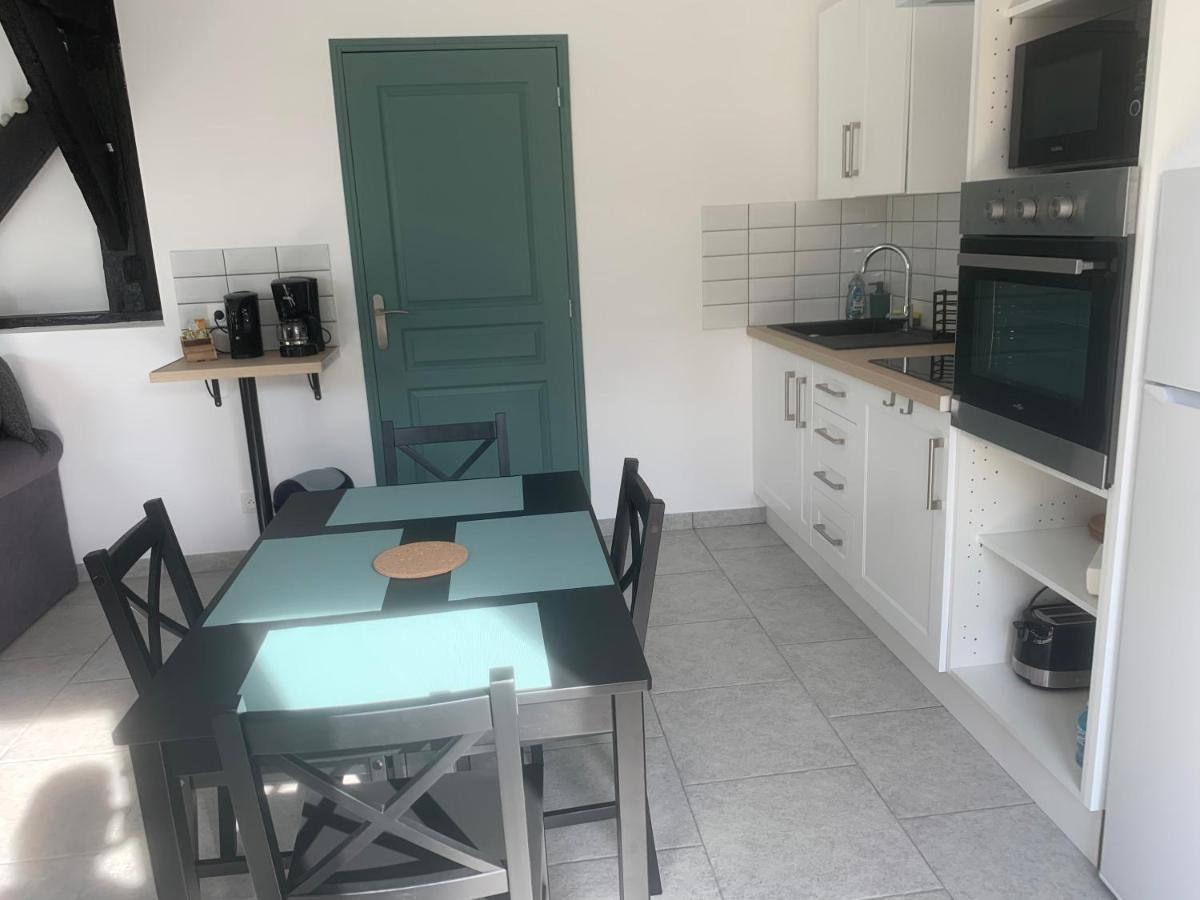 Aux Fines Bulles Gite Et Chambres D Hotes Neuve-Maison Luaran gambar
