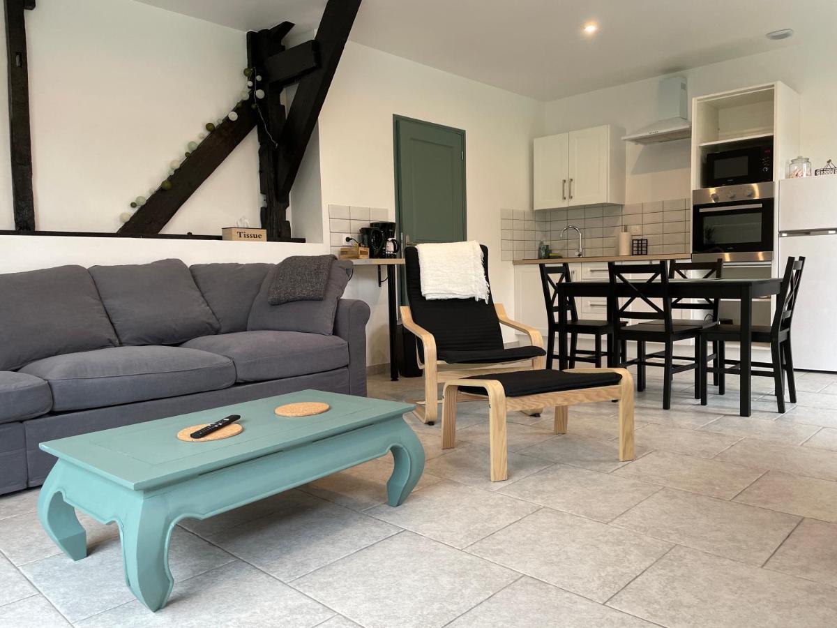 Aux Fines Bulles Gite Et Chambres D Hotes Neuve-Maison Luaran gambar